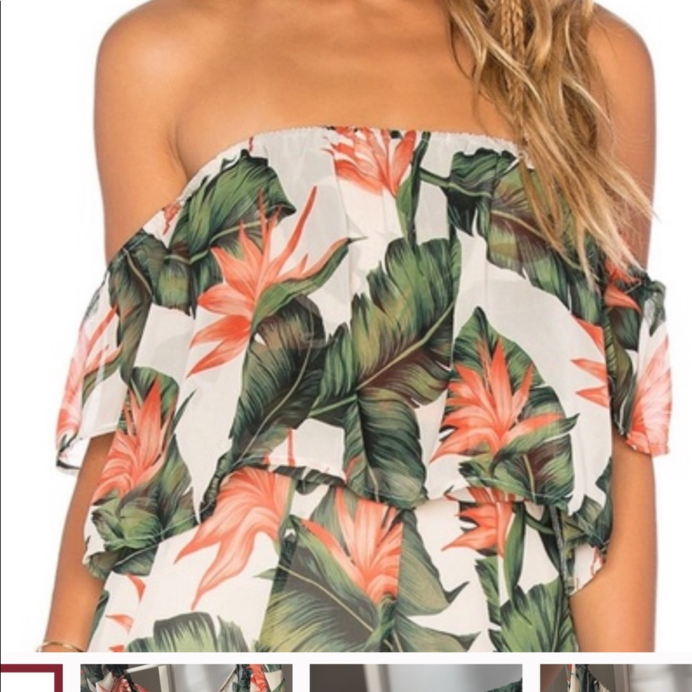 Maui floral Hawaiian skirt and over shoulder top